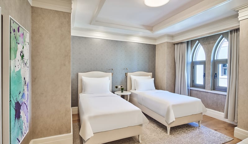middle-east-holidays-abu-dhabi-rixos-premium-saadiyat-island-hotel-club-villa-twin-bedroom